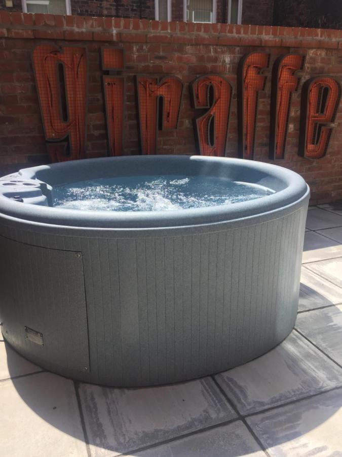 Huntley Lodge Pp Liverpool Bagian luar foto