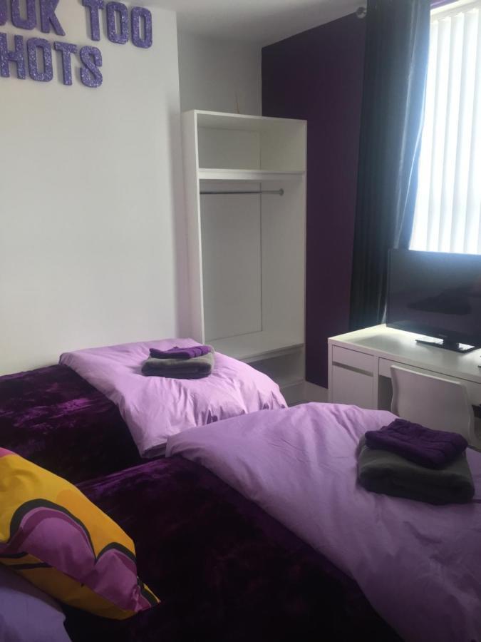 Huntley Lodge Pp Liverpool Bagian luar foto