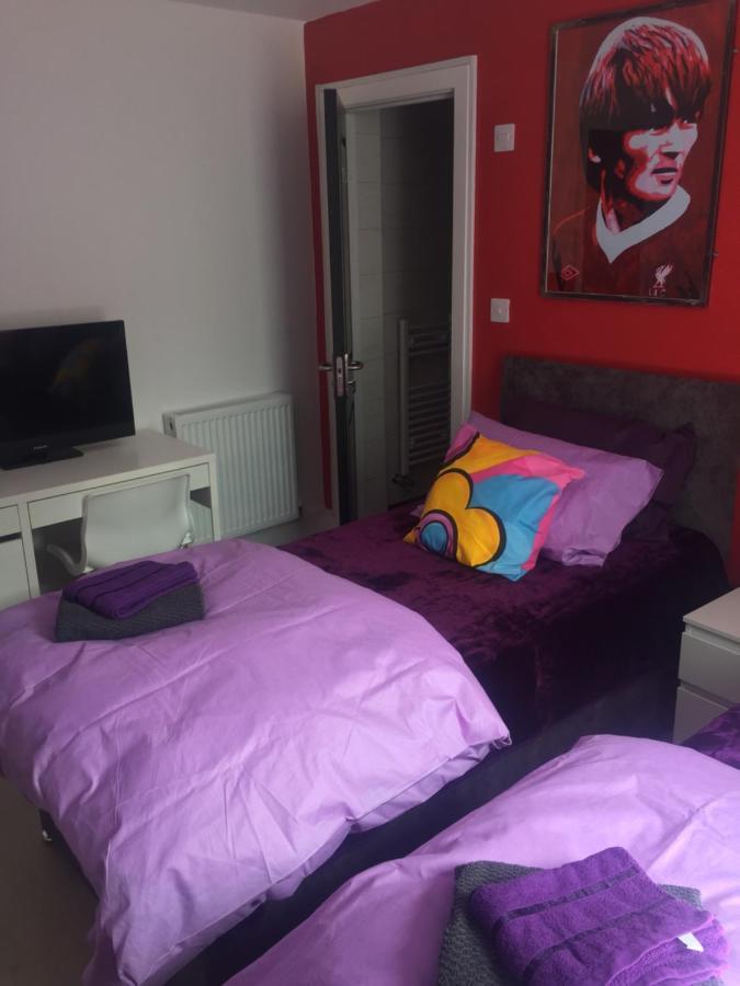 Huntley Lodge Pp Liverpool Bagian luar foto